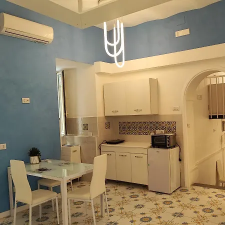 A Casa Di Aurelio - Dimore Partenopee Apartment *