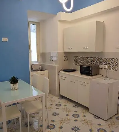 Apartment A Casa Di Aurelio - Dimore Partenopee *